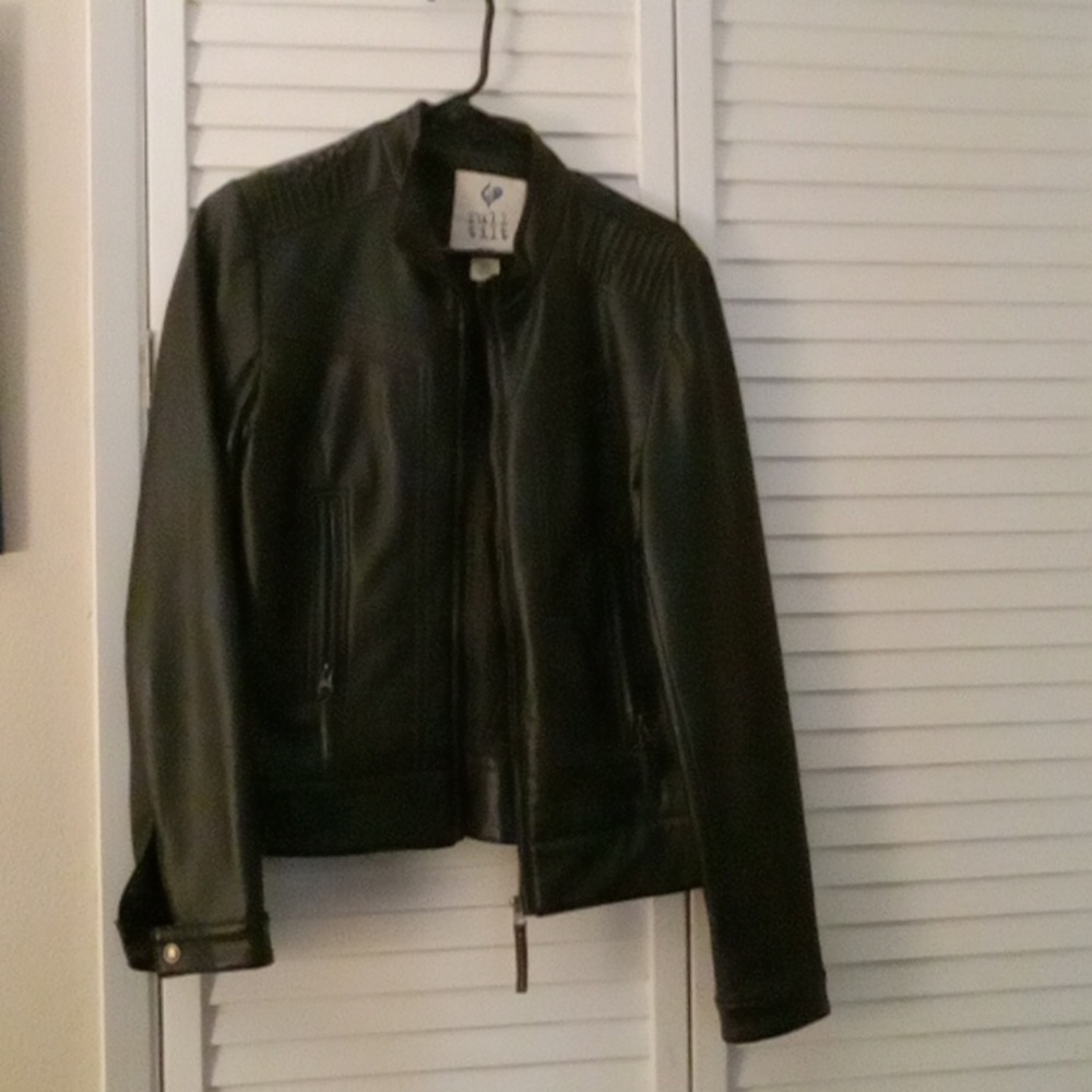 Motorcycle jacket
